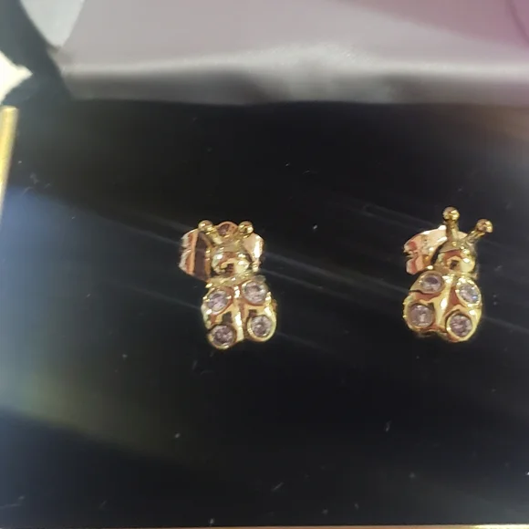 Earings - Picture 6 of 8